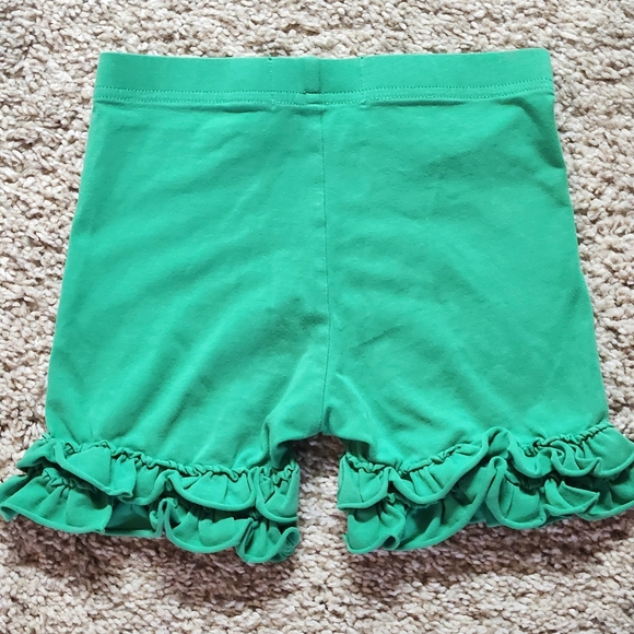 Matilda Jane girls ruffle shorties  Size  4 Color 💚 green - Picture 6 of 7